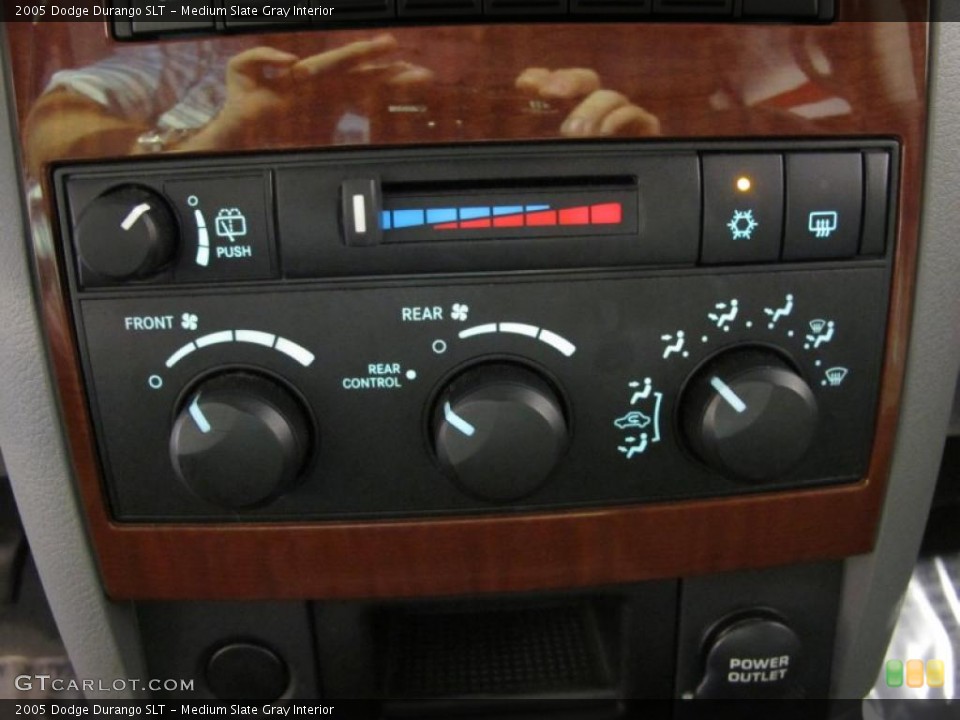 Medium Slate Gray Interior Controls for the 2005 Dodge Durango SLT #38311823