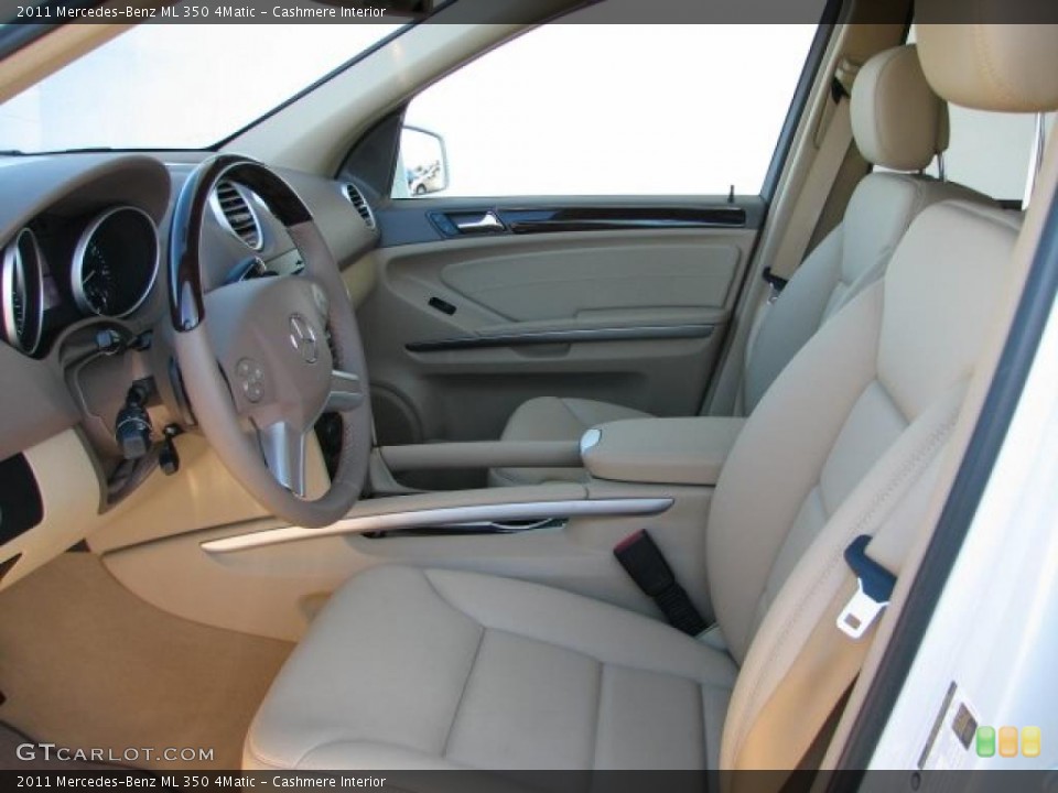 Cashmere Interior Photo for the 2011 Mercedes-Benz ML 350 4Matic #38312515