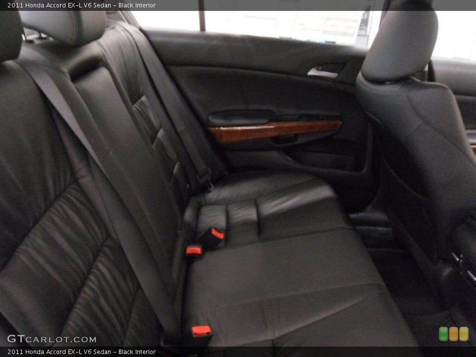 Black Interior Photo for the 2011 Honda Accord EX-L V6 Sedan #38312751