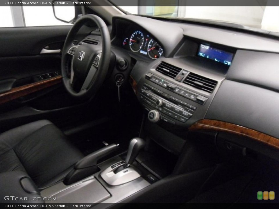 Black Interior Photo for the 2011 Honda Accord EX-L V6 Sedan #38312779