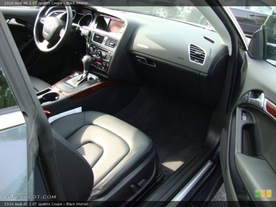 Black Interior Photo for the 2010 Audi A5 2.0T quattro Coupe #38313707