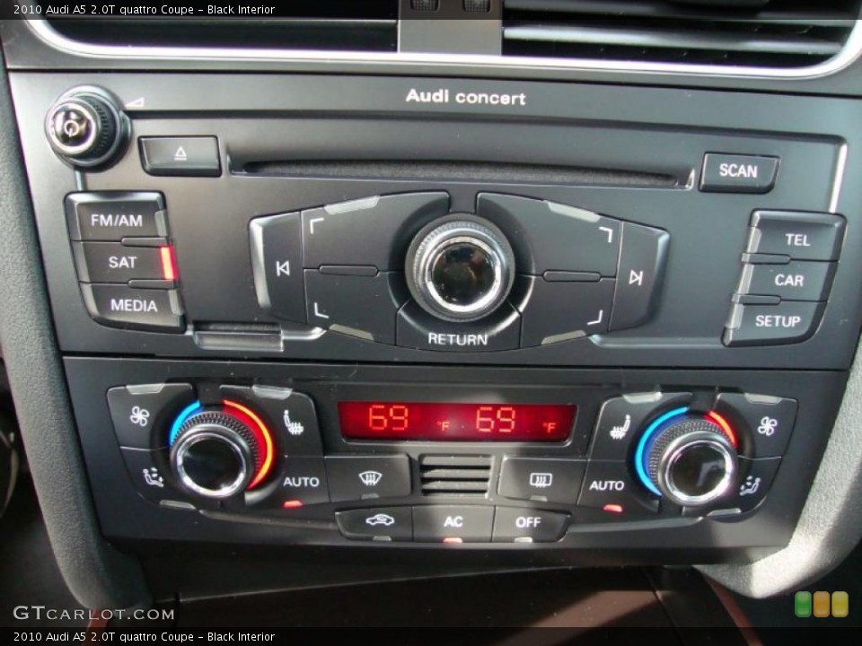 Black Interior Controls for the 2010 Audi A5 2.0T quattro Coupe #38314007