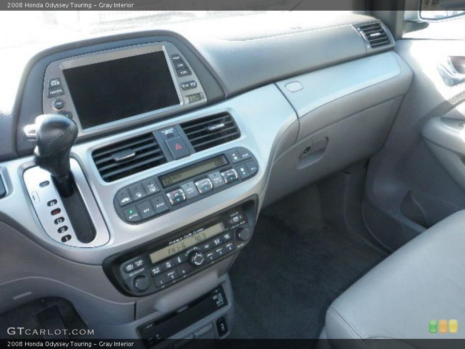 Gray Interior Photo for the 2008 Honda Odyssey Touring #38316783