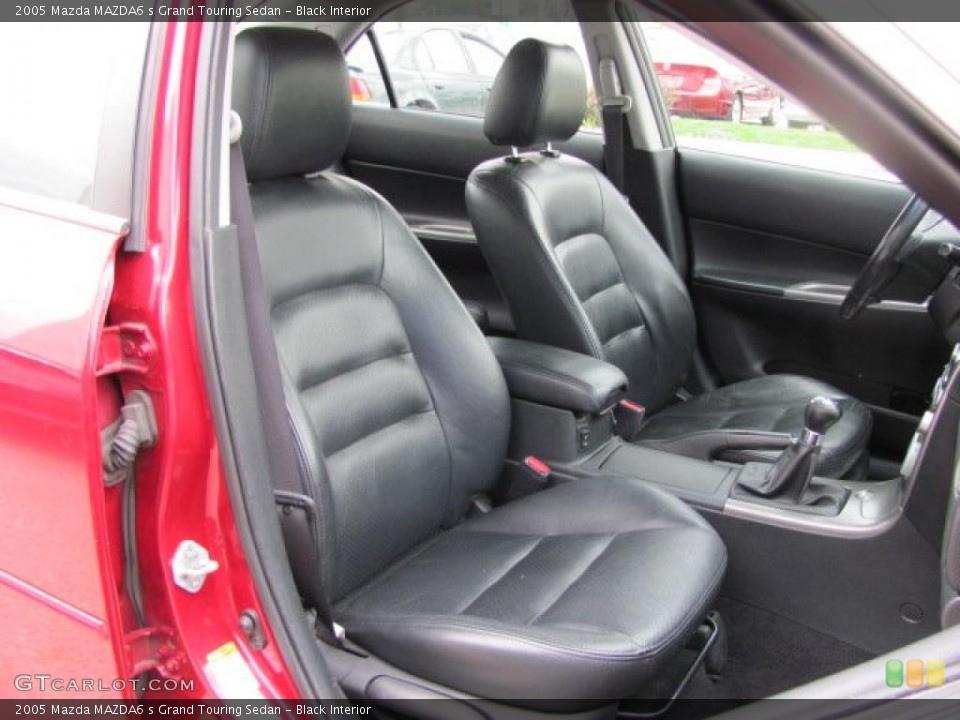 Black Interior Photo for the 2005 Mazda MAZDA6 s Grand Touring Sedan #38320243