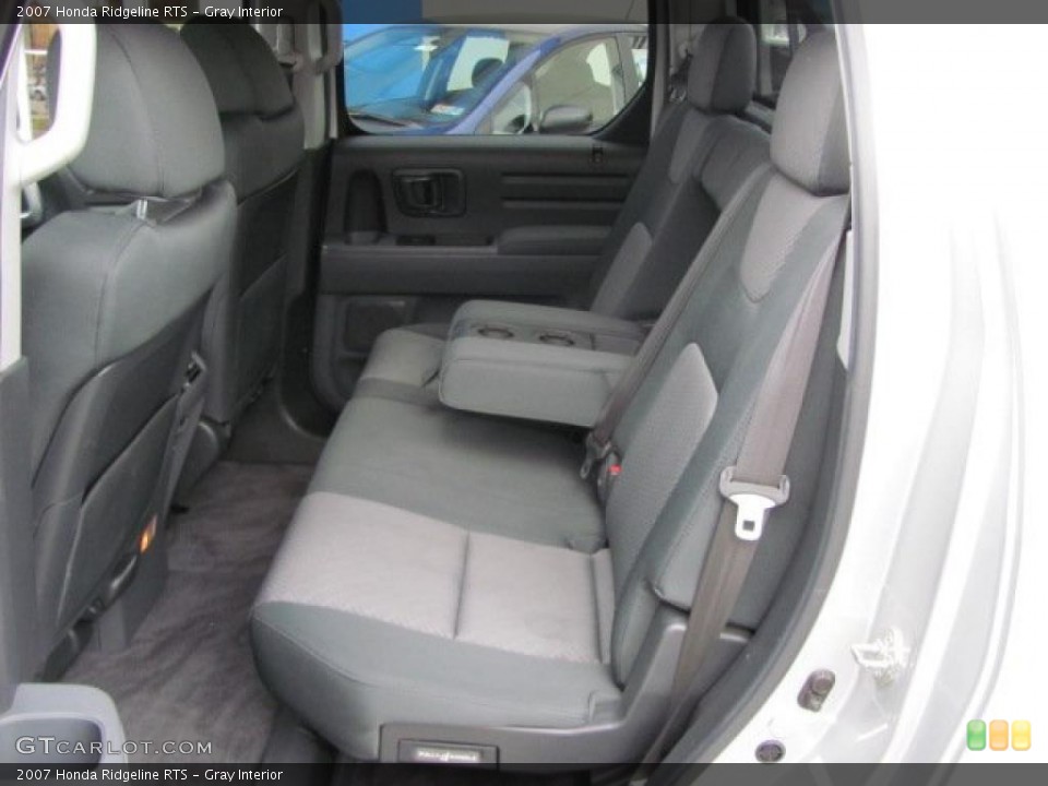 Gray Interior Photo for the 2007 Honda Ridgeline RTS #38320711