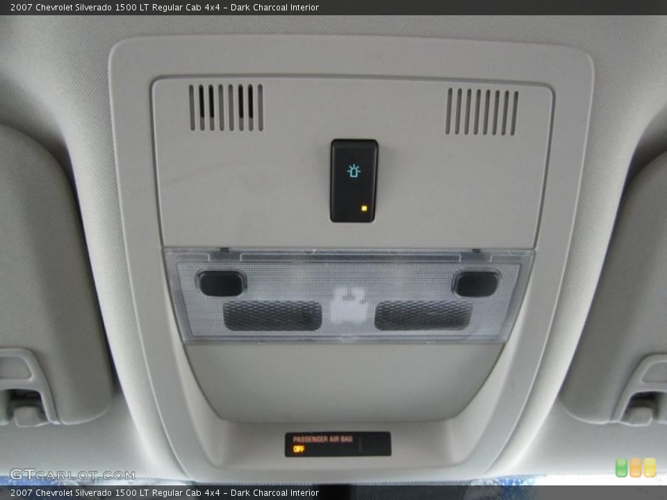 Dark Charcoal Interior Controls for the 2007 Chevrolet Silverado 1500 LT Regular Cab 4x4 #38320943