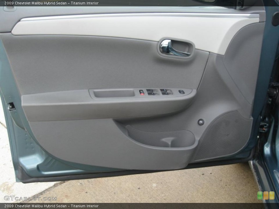 Titanium Interior Photo for the 2009 Chevrolet Malibu Hybrid Sedan #38321107