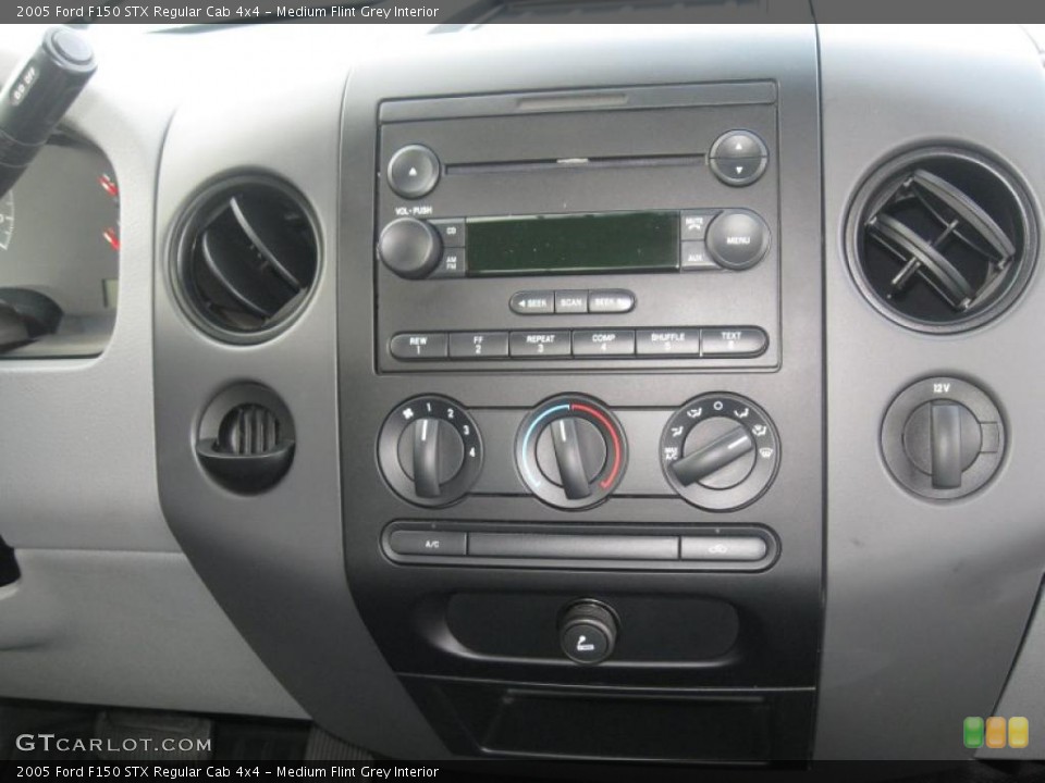 Medium Flint Grey Interior Controls for the 2005 Ford F150 STX Regular Cab 4x4 #38321803