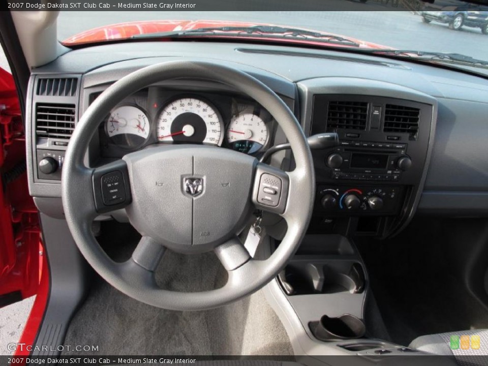 Medium Slate Gray Interior Dashboard for the 2007 Dodge Dakota SXT Club Cab #38322063