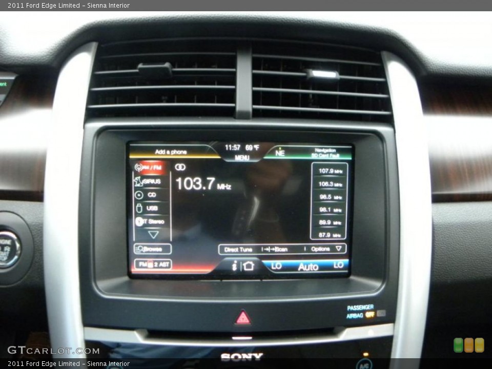 Sienna Interior Navigation for the 2011 Ford Edge Limited #38323231