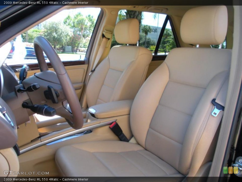 Cashmere Interior Photo for the 2009 Mercedes-Benz ML 550 4Matic #38329575