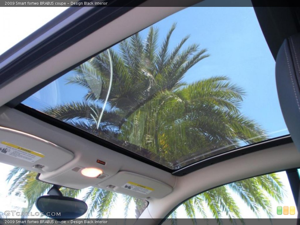 Design Black Interior Photo for the 2009 Smart fortwo BRABUS coupe #38330051