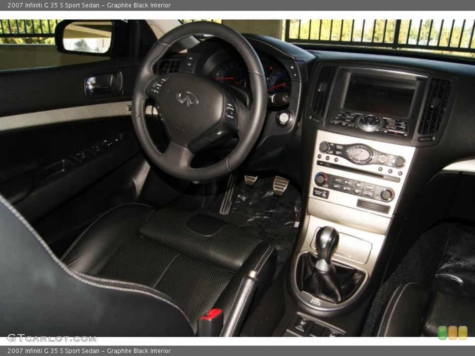 Graphite Black Interior Photo for the 2007 Infiniti G 35 S Sport Sedan #38330807