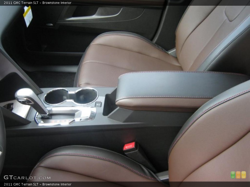 Brownstone Interior Photo for the 2011 GMC Terrain SLT #38332387