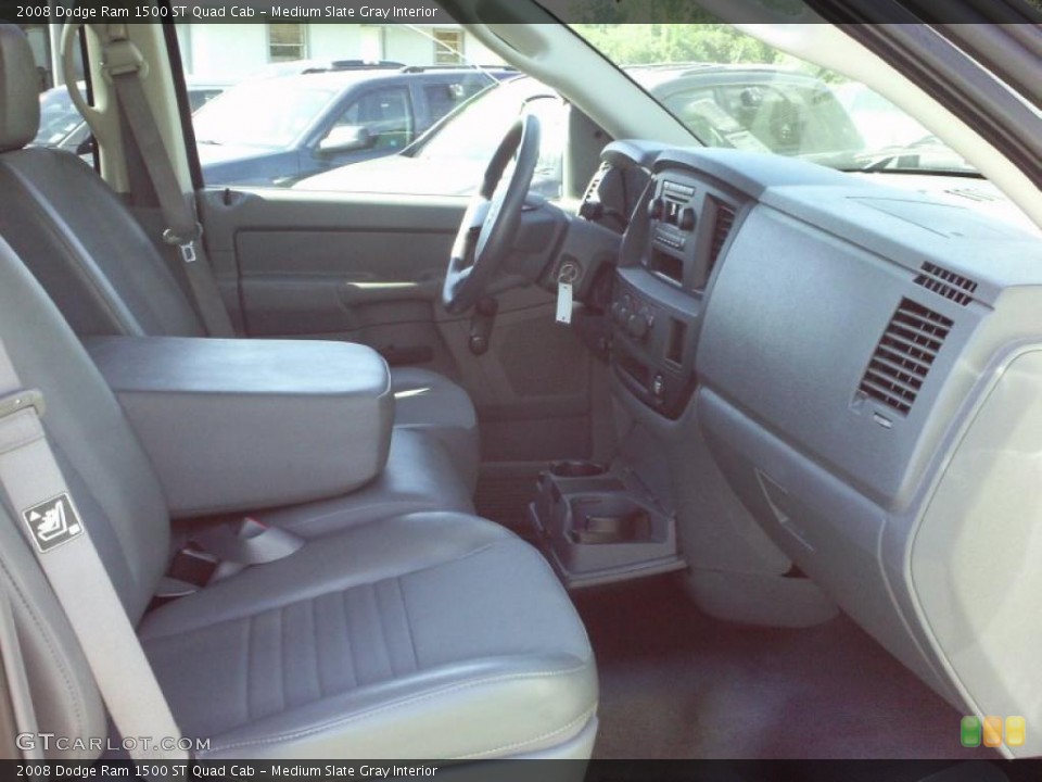 Medium Slate Gray Interior Photo for the 2008 Dodge Ram 1500 ST Quad Cab #38332403