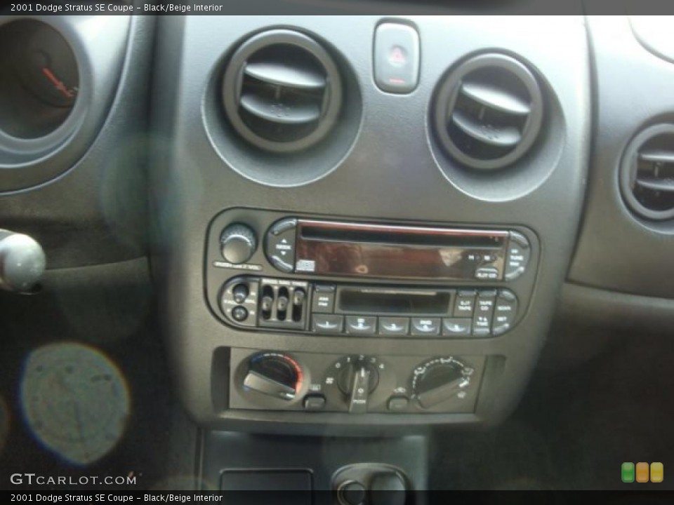 Black/Beige Interior Controls for the 2001 Dodge Stratus SE Coupe #38333483