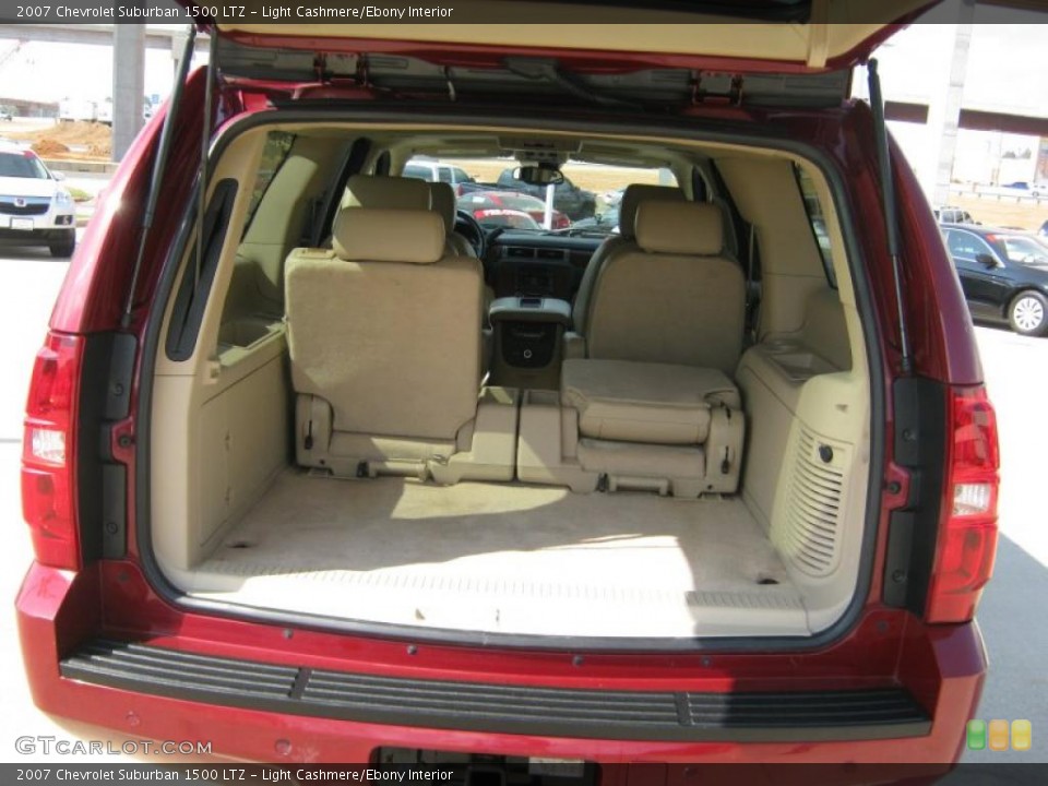 Light Cashmere/Ebony Interior Trunk for the 2007 Chevrolet Suburban 1500 LTZ #38335515
