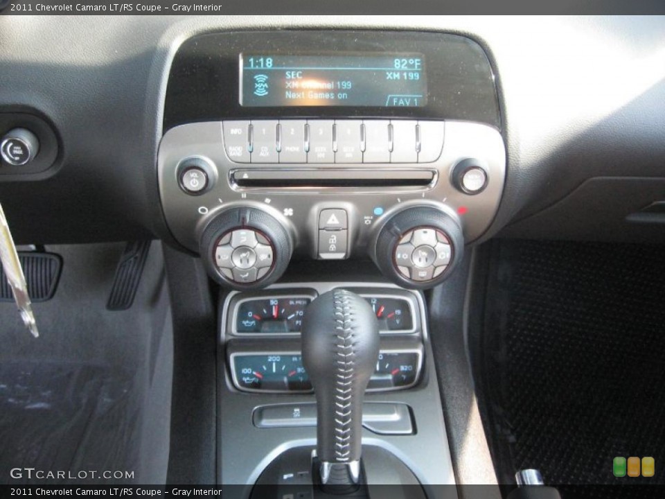 Gray Interior Controls for the 2011 Chevrolet Camaro LT/RS Coupe #38337836