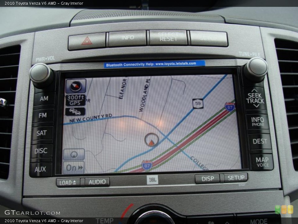 Gray Interior Navigation for the 2010 Toyota Venza V6 AWD #38339748