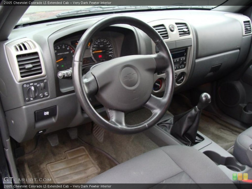 Very Dark Pewter Interior Dashboard for the 2005 Chevrolet Colorado LS Extended Cab #38339808