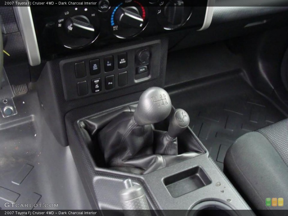 Dark Charcoal Interior Transmission for the 2007 Toyota FJ Cruiser 4WD #38339880