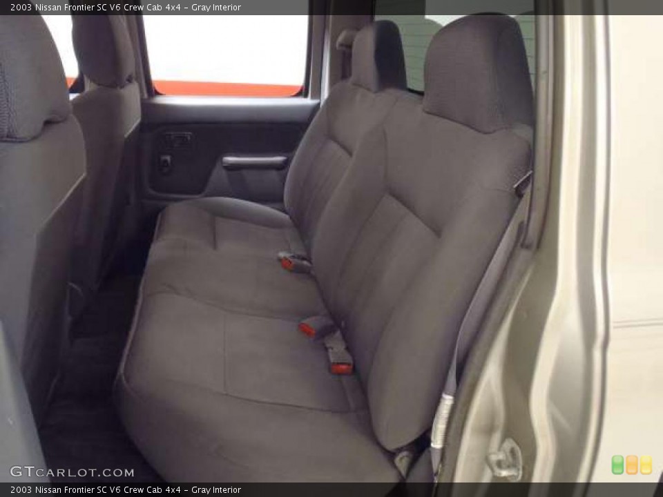 Gray Interior Photo for the 2003 Nissan Frontier SC V6 Crew Cab 4x4 #38343197
