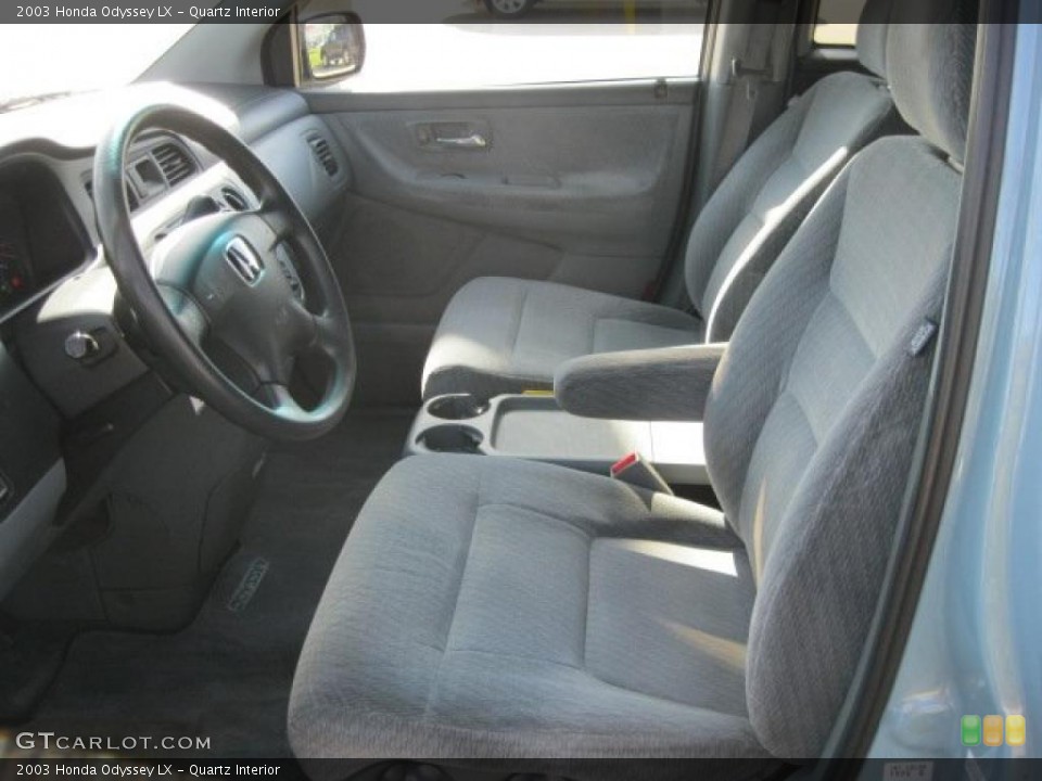 Quartz Interior Photo for the 2003 Honda Odyssey LX #38343229