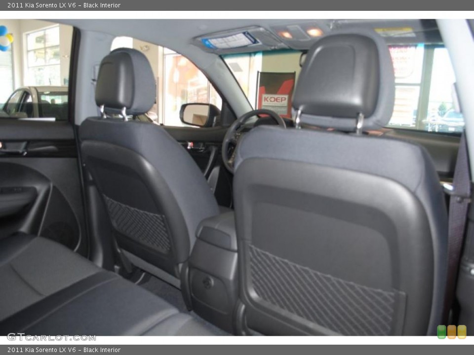 Black Interior Photo for the 2011 Kia Sorento LX V6 #38346862