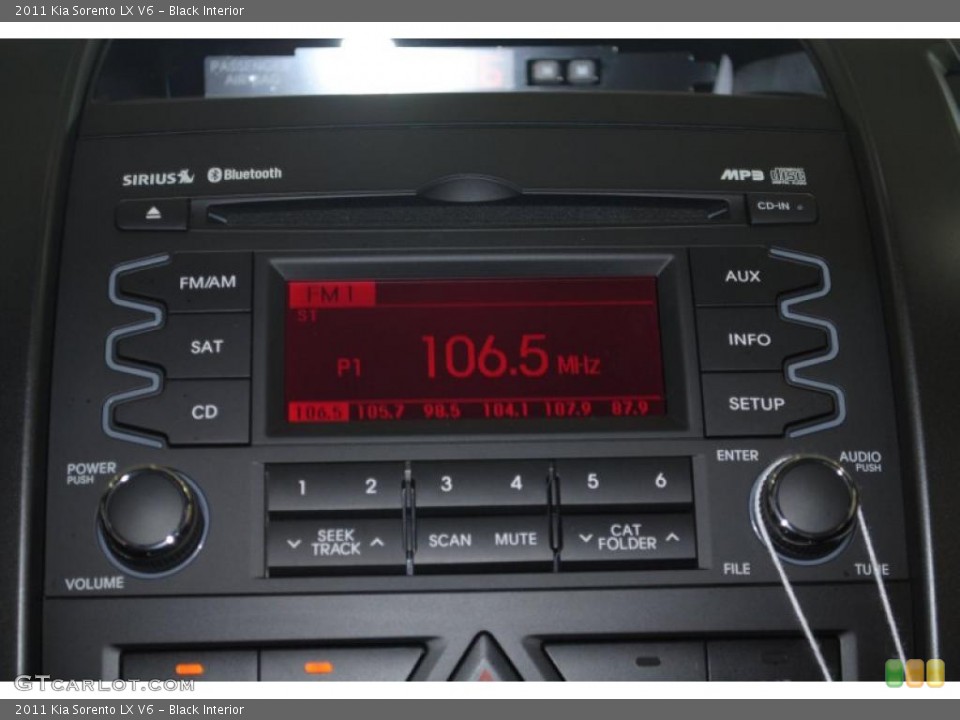 Black Interior Controls for the 2011 Kia Sorento LX V6 #38347086