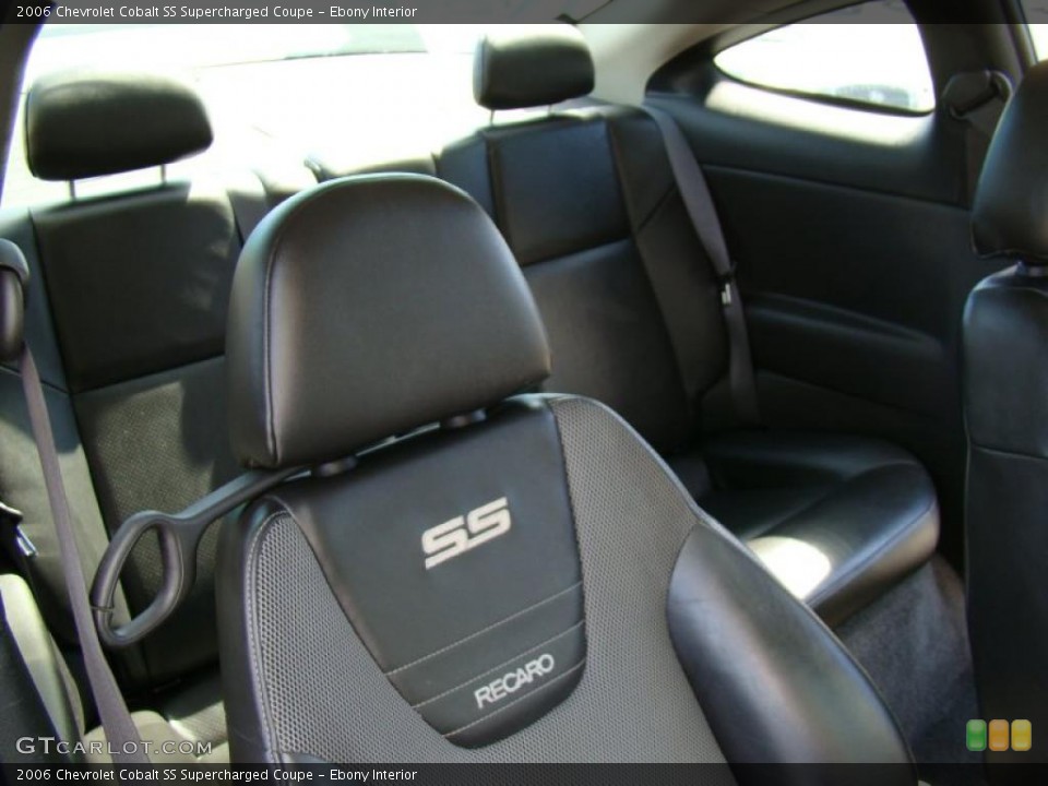 Ebony Interior Photo for the 2006 Chevrolet Cobalt SS Supercharged Coupe #38349462