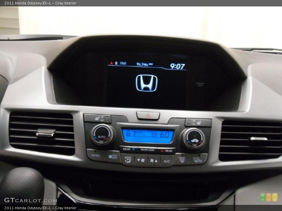 Gray Interior Controls for the 2011 Honda Odyssey EX-L #38350066