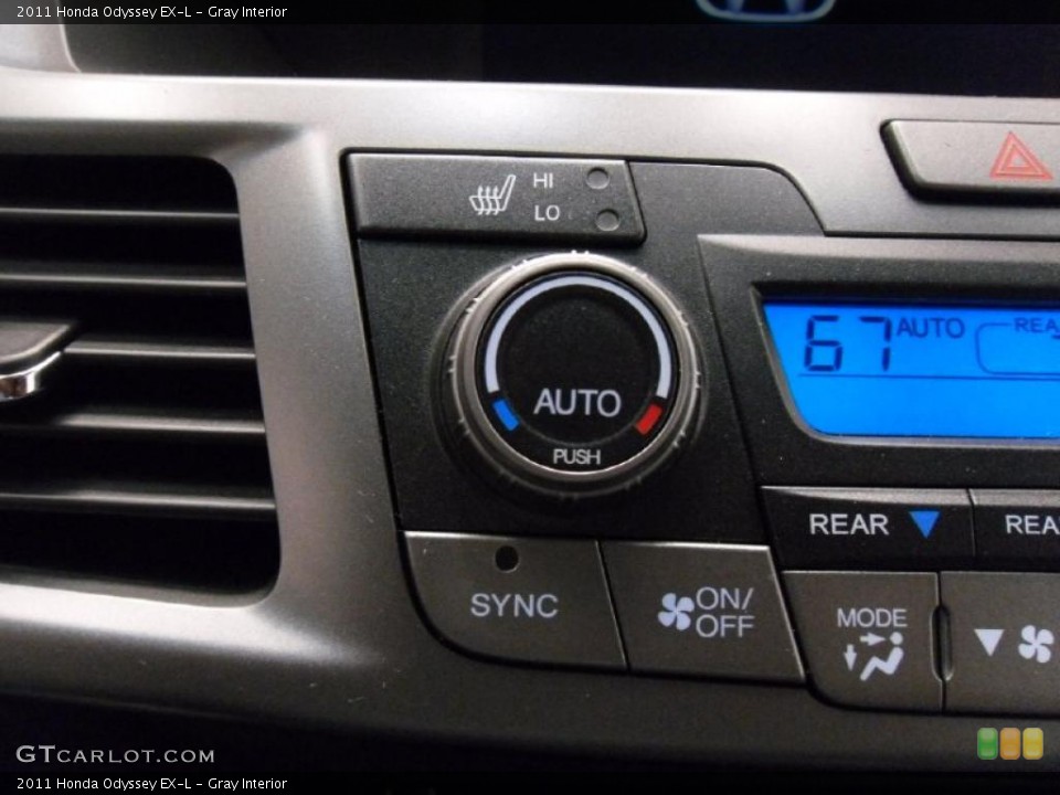 Gray Interior Controls for the 2011 Honda Odyssey EX-L #38350082