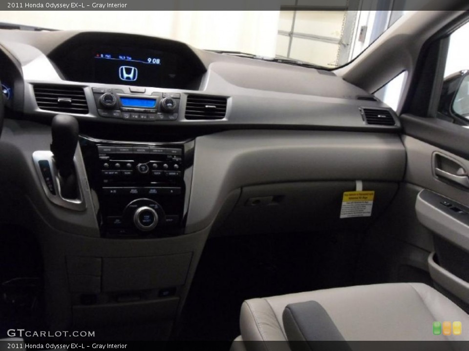 Gray Interior Dashboard for the 2011 Honda Odyssey EX-L #38350194
