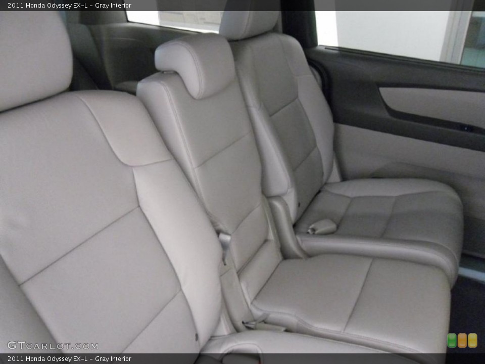 Gray Interior Photo for the 2011 Honda Odyssey EX-L #38350238