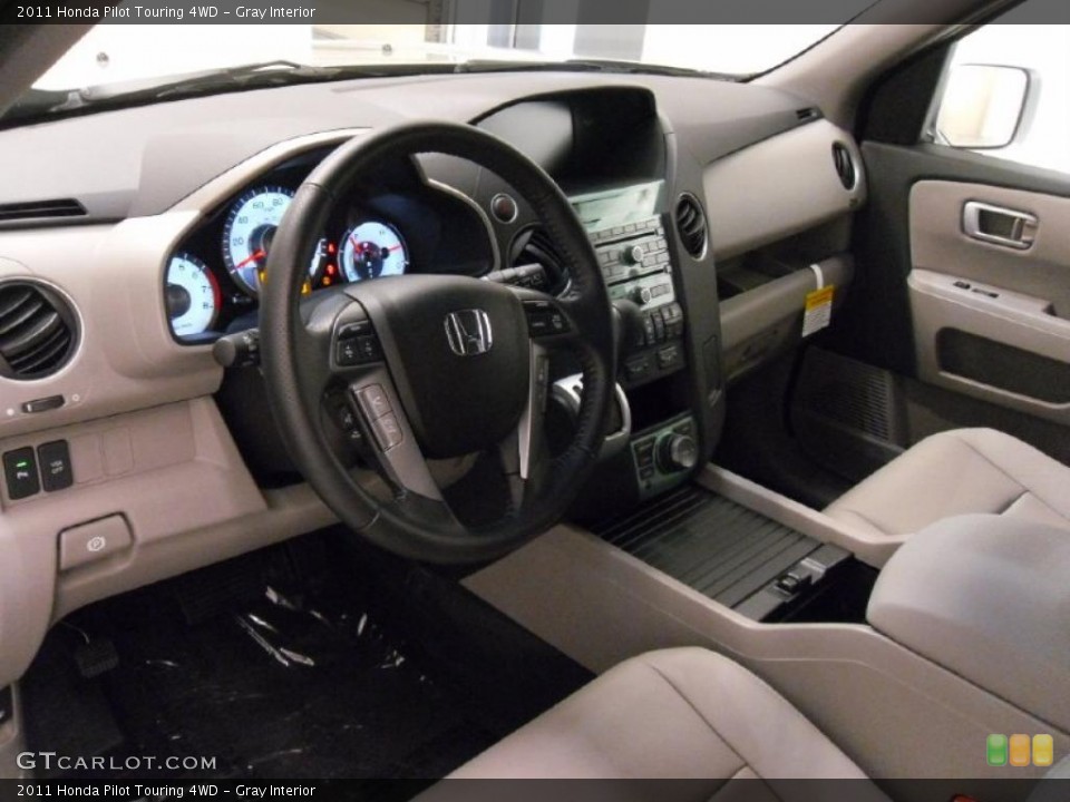 Gray Interior Dashboard for the 2011 Honda Pilot Touring 4WD #38352454