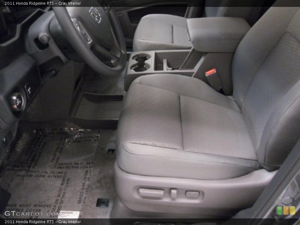 Gray Interior Photo for the 2011 Honda Ridgeline RTS #38352578