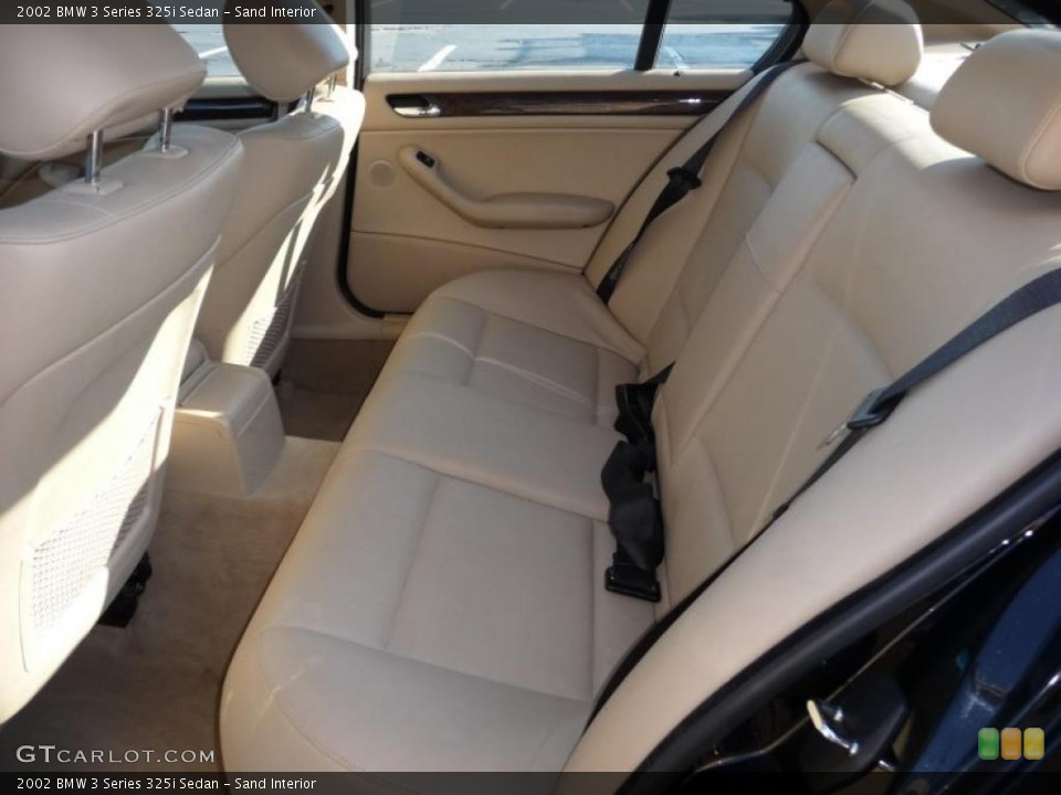 Sand Interior Photo for the 2002 BMW 3 Series 325i Sedan #38354938