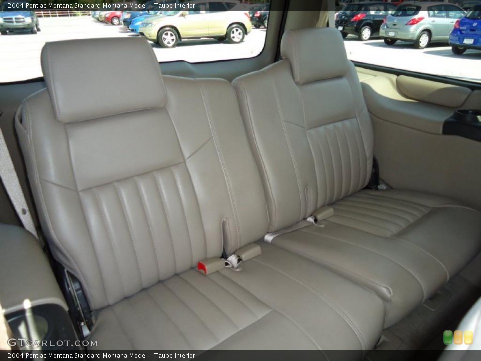 Taupe Interior Photo for the 2004 Pontiac Montana  #38359838