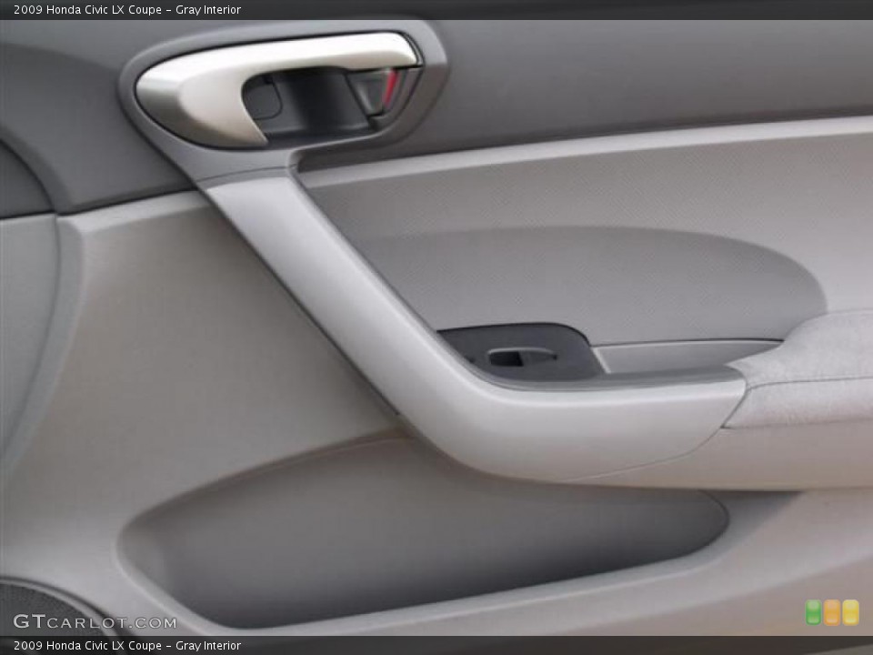 Gray Interior Photo for the 2009 Honda Civic LX Coupe #38360350