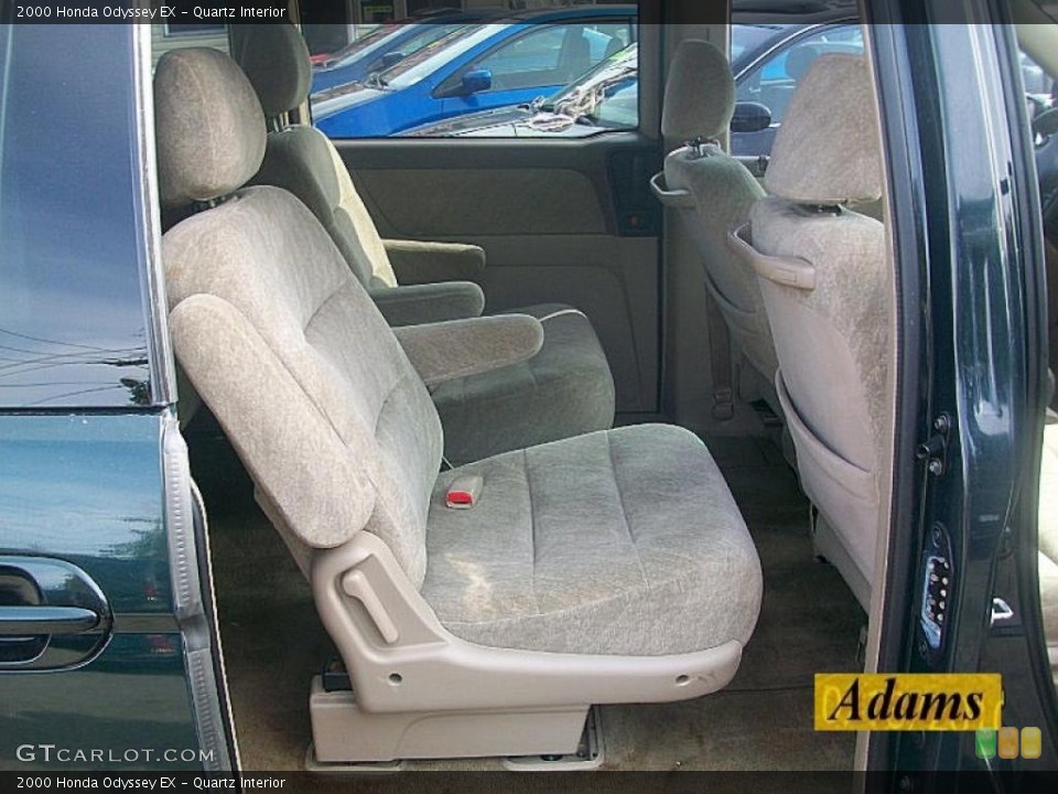 Quartz Interior Photo for the 2000 Honda Odyssey EX #38361278