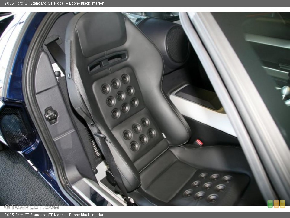 Ebony Black Interior Photo for the 2005 Ford GT  #38363398