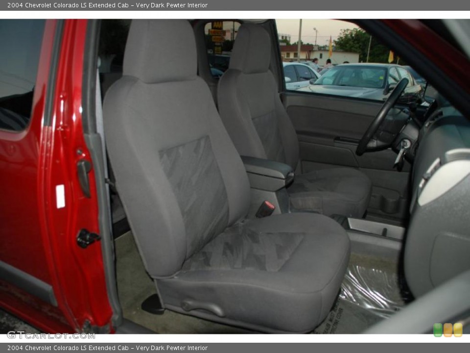 Very Dark Pewter Interior Photo for the 2004 Chevrolet Colorado LS Extended Cab #38375270