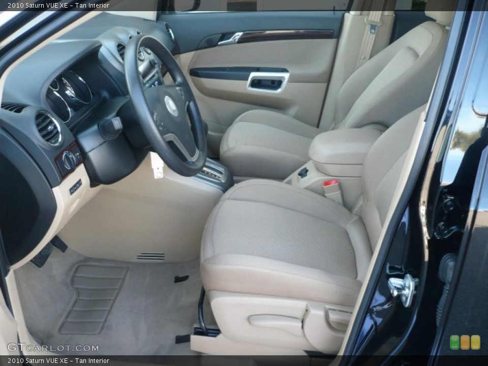 Tan Interior Photo for the 2010 Saturn VUE XE #38377440
