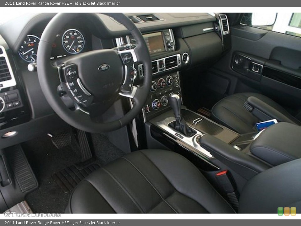 Jet Black/Jet Black Interior Dashboard for the 2011 Land Rover Range Rover HSE #38378295