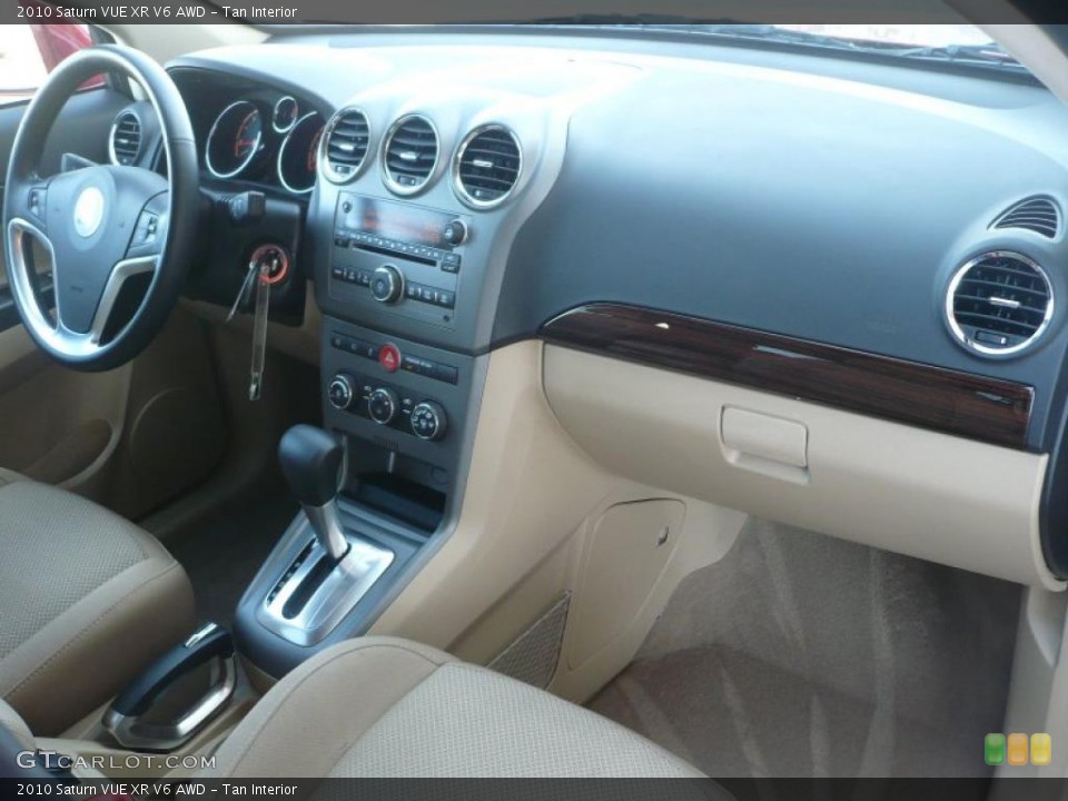 Tan Interior Dashboard for the 2010 Saturn VUE XR V6 AWD #38378399