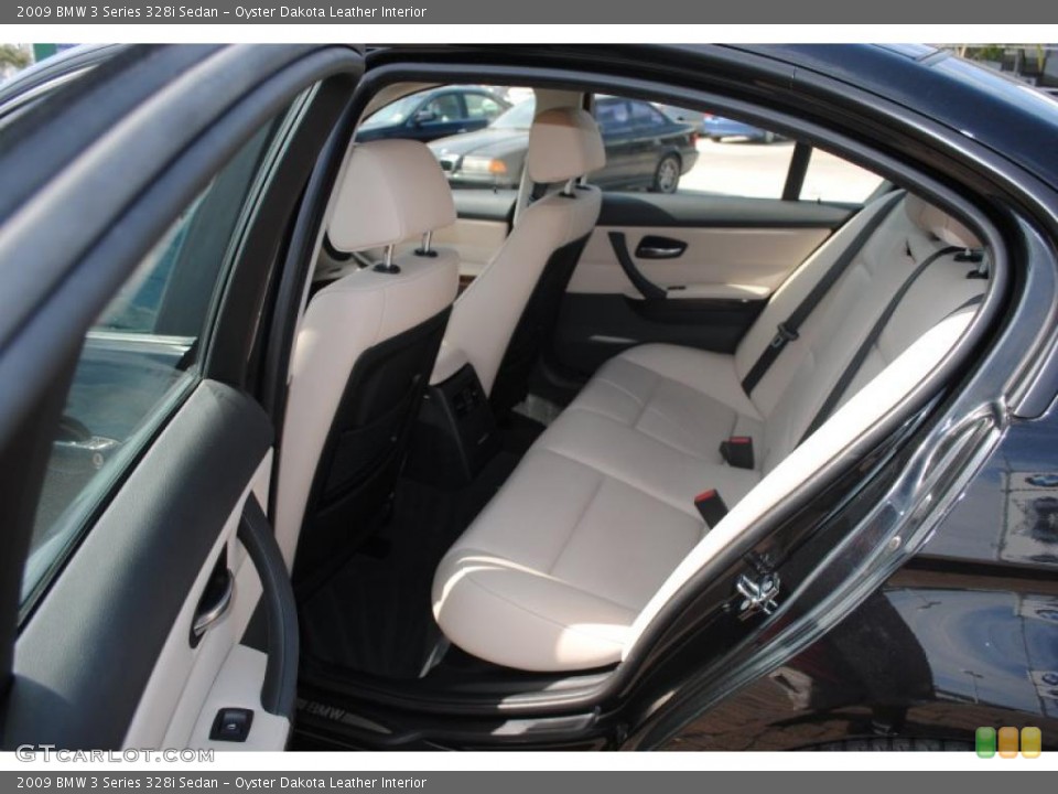 Oyster Dakota Leather Interior Photo for the 2009 BMW 3 Series 328i Sedan #38380335