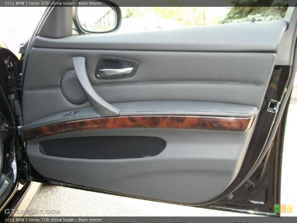 Black Interior Photo for the 2011 BMW 3 Series 328i xDrive Sedan #38381170