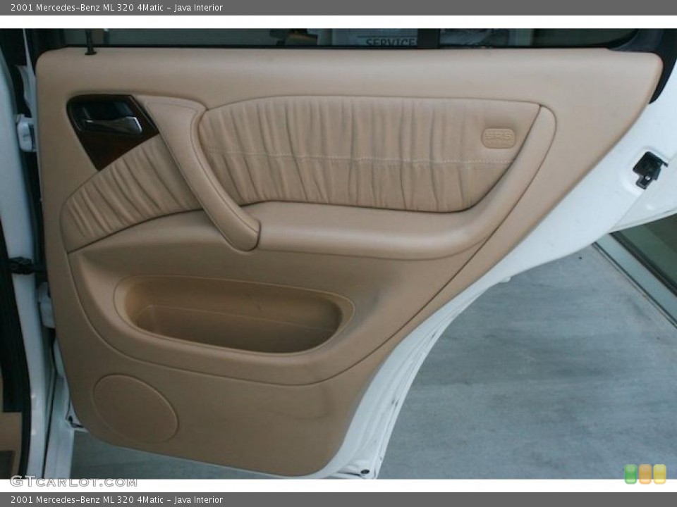 Java Interior Photo for the 2001 Mercedes-Benz ML 320 4Matic #38381822