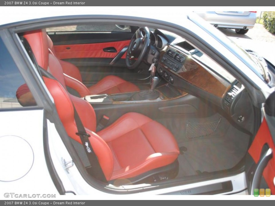 Dream Red Interior Photo for the 2007 BMW Z4 3.0si Coupe #38382254