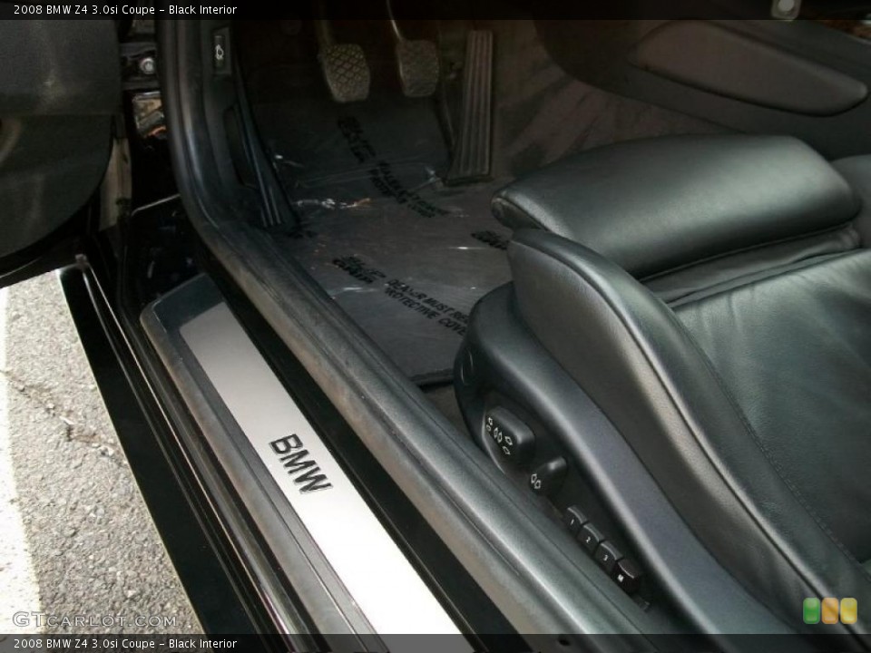 Black Interior Photo for the 2008 BMW Z4 3.0si Coupe #38384442